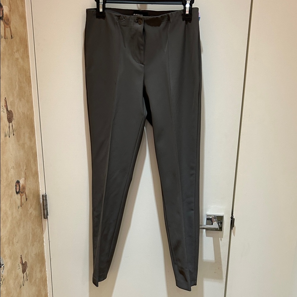 Cambio ROS Women's Gray Straight Leg Pants